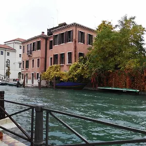 Ponte San Lorenzo Apartment Venice